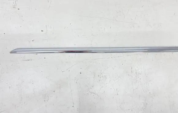 Nissan Qashqai Front door trim (molding) KE7604E50CCA KE7604E50X