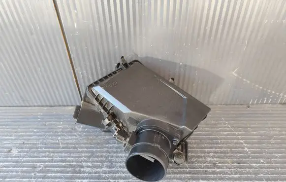 KIA Sportage Air filter box 28110P0400