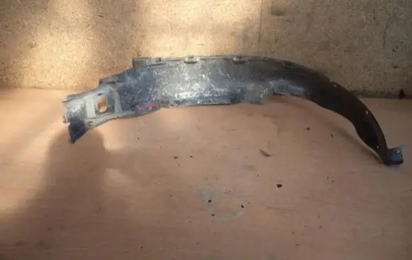 Nissan Navara Front wheel arch liner splash guards