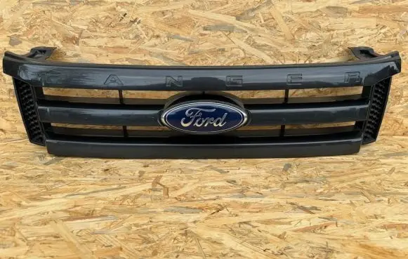 Ford Ranger Front bumper upper radiator grill AB398178AD