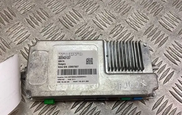 Volvo XC90 Camera control unit module 32243137