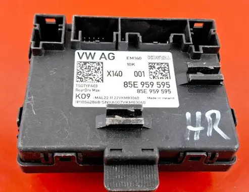 Audi Q3 F3 Central body control module 85E959595