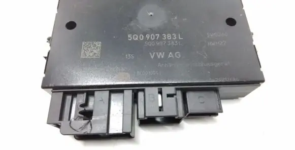 Volkswagen Atlas Tow bar trailer control unit/module 5Q0907383L