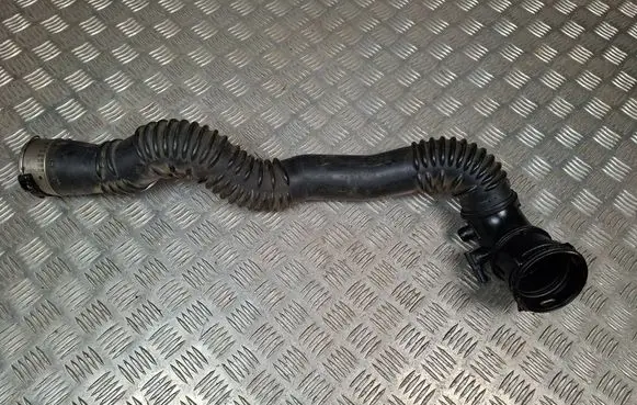 BMW 5 F10 F11 Intercooler hose/pipe 7612096 1067840S01