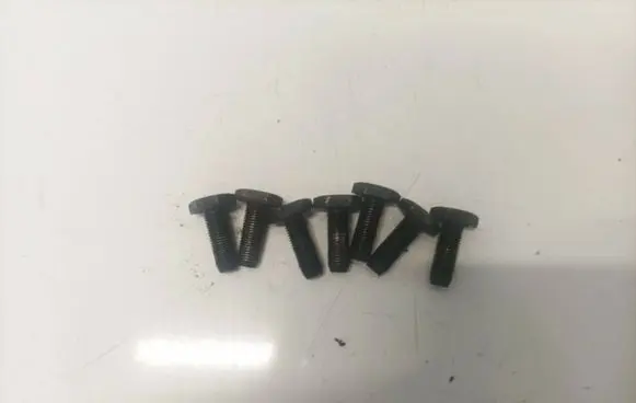 Nuts/bolts