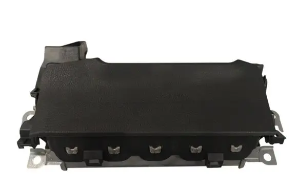 Toyota Camry VIII XV70 Knee airbag 