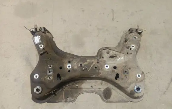 Renault Laguna II Front subframe 