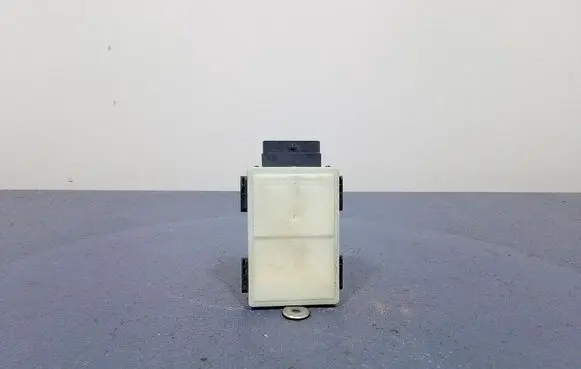 BMW X5 E53 Distronic sensor radar 6899503