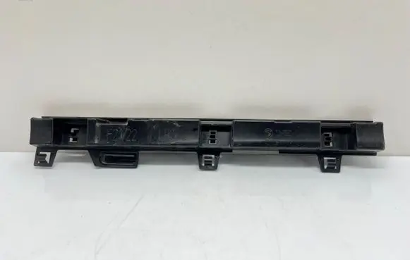 BMW 2 F22 F23 Sill supporting ledge 7268073