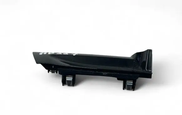 Dashboard glove box trim