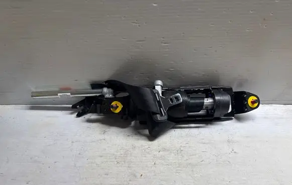 Volvo XC60 Front seatbelt 39817380