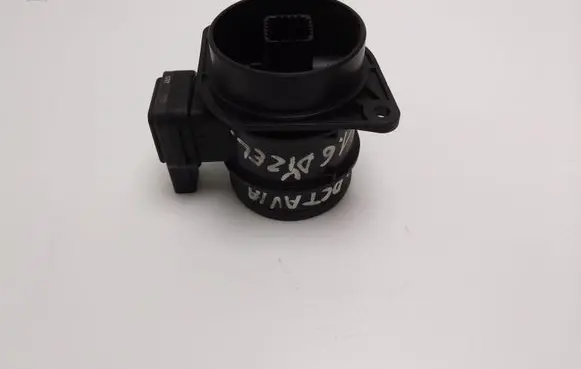 Skoda Octavia Mk2 (1Z) Mass air flow meter 5WK97023 024014233