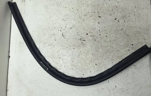 Audi A5 8T 8F Engine compartment rubber 