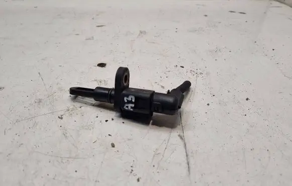 Audi A3 S3 8P Intake air temperature sensor 06B905379A