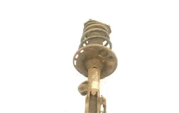 Toyota Avensis T270 Front shock absorber/damper 4852005370