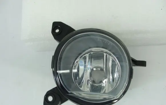 Toyota Corolla E120 E130 Front fog light 8122002090