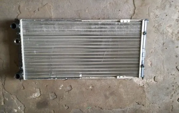 Volkswagen Caddy Coolant radiator 6K0121253T