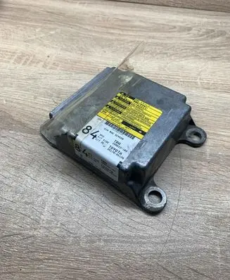 Toyota Avensis T250 Airbag control unit/module 8917005120 208623102