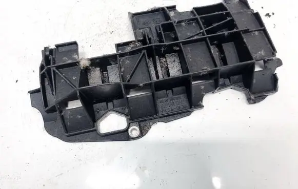 Renault Scenic II - Grand scenic II Other exterior part 8200394655