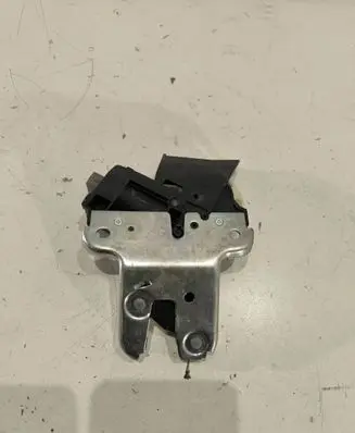 Audi A6 S6 C6 4F Tailgate/trunk/boot lock/catch/latch 4F5827505D