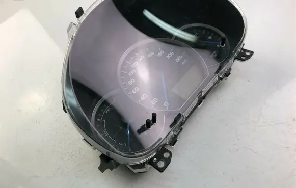 Toyota Yaris Speedometer (instrument cluster) 838000DT70 K3388