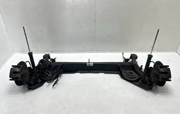 Renault Clio V Rear axle beam 555115927R