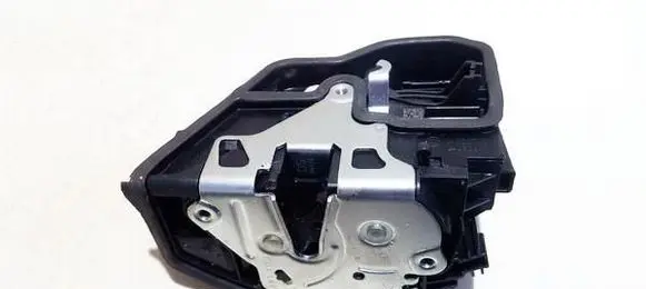 BMW 5 F10 F11 Rear door lock A053702 7202147