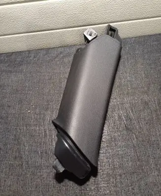 Porsche Macan (95B) (C) pillar trim 95B867288