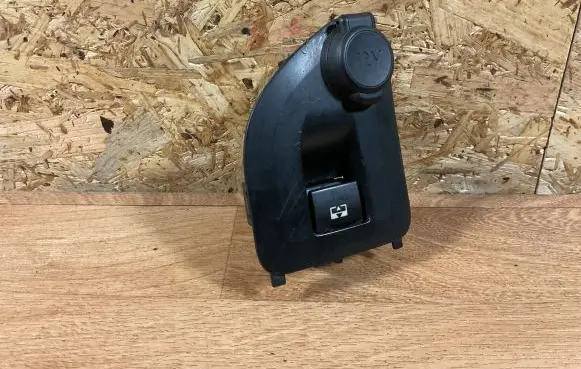 Peugeot 308 Other switches/knobs/shifts 9661118877