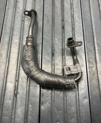 BMW 2 F22 F23 Engine coolant pipe/hose 239854901