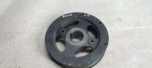 Toyota Auris 150 Crankshaft pulley 134080R011