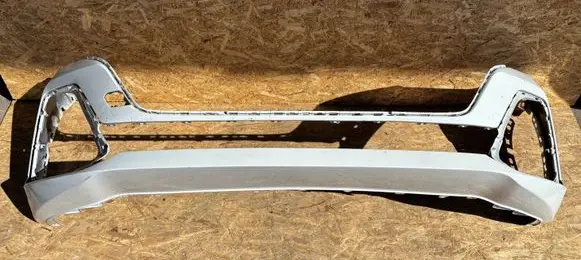 Audi Q8 Front bumper 4M8807733D B009501