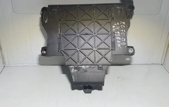 Volvo XC70 Other engine bay part 30729835
