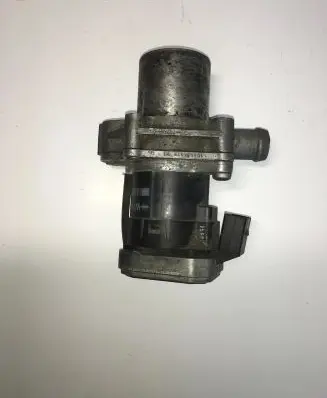 Mercedes-Benz Sprinter W901 W902 W903 W904 EGR valve A646142 00005320C4 AC4061851552