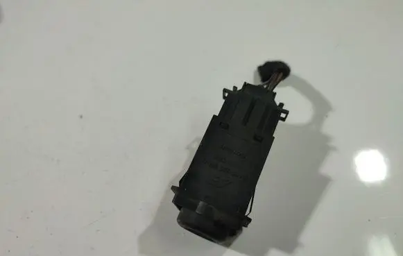 Seat Alhambra (Mk1) Windscreen/window heater switch 95VW