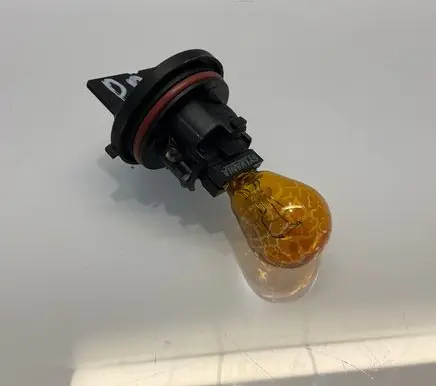 Mercedes-Benz ML AMG W164 Headlight/headlamp bulb 