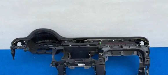 Mercedes-Benz X-class W470 Dashboard 681005XA0A