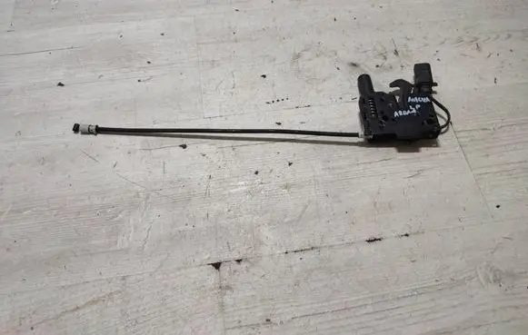 Seat Arona Engine bonnet/hood lock/catch 6F0823509 21022019