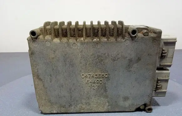 Chrysler 300M Engine control unit/module ECU 04896237AD
