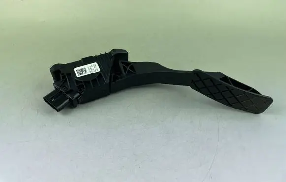 Seat Ateca Accelerator throttle pedal 5Q2723503F