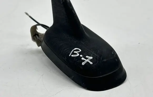 Volkswagen PASSAT B7 Aerial GPS antenna 3C0035507Q