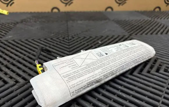 Jaguar E-Pace Seat airbag GX73611D32AC