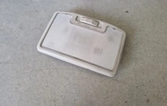 Isuzu D-Max Rear seat light