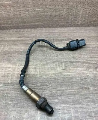 BMW 3 E90 E91 Lambda probe sensor 7801369 0281004079