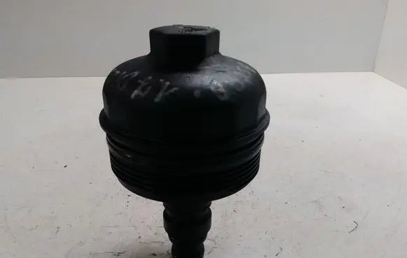 Opel Astra G Oil filter cover 9818519 9680646