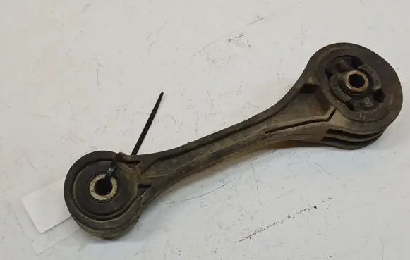 Subaru Forester SG Engine mount bracket 1F6C0402