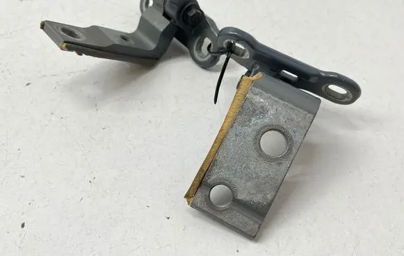 Volvo S60 Front door hinge set C8P5D