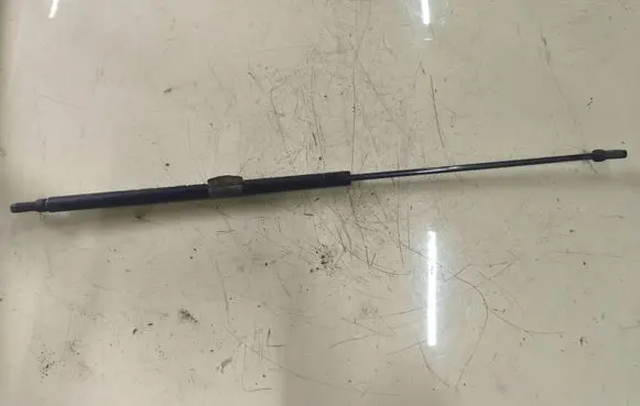 Audi A4 S4 B5 8D Front bonnet/hood damper/strut