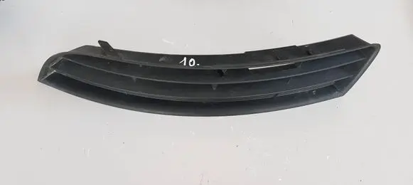 Volkswagen PASSAT B6 Front bumper lower grill 3C0853665