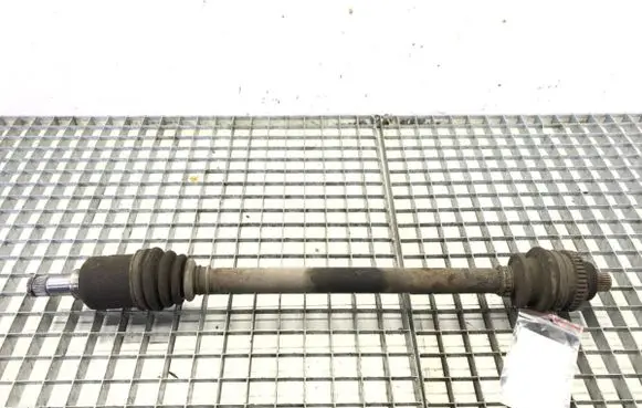 Rear driveshaft